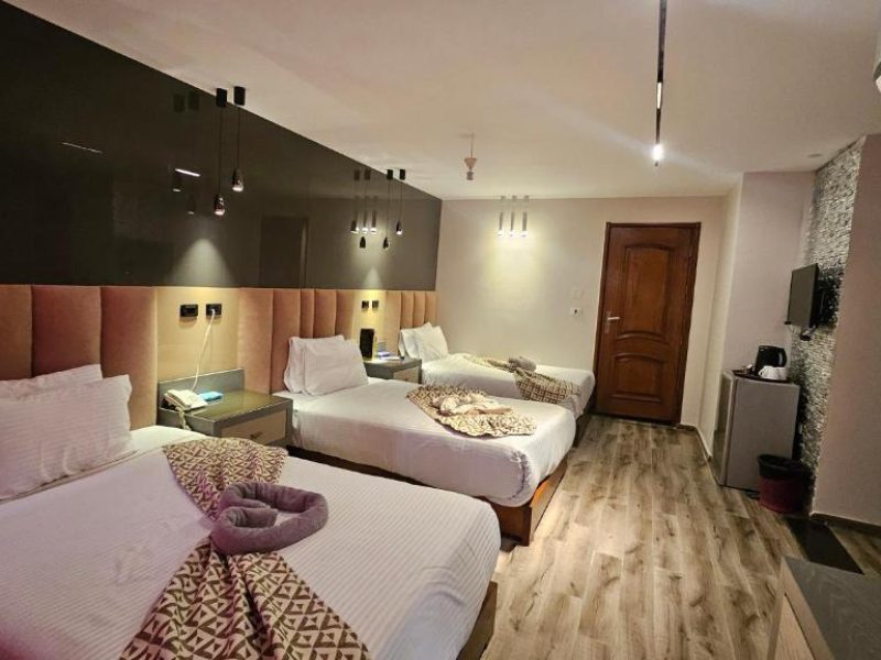 Triple Room