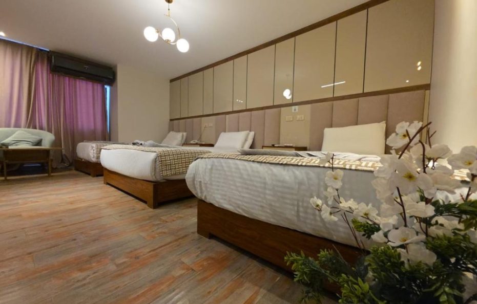 Triple Room